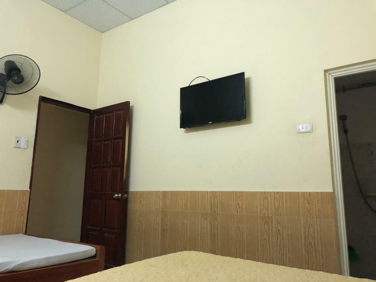 V A Motel Hai Phong Exterior photo